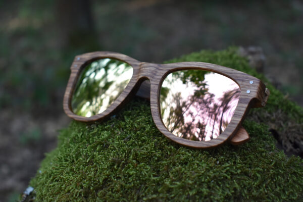 sunglasses-3750-2_9_01